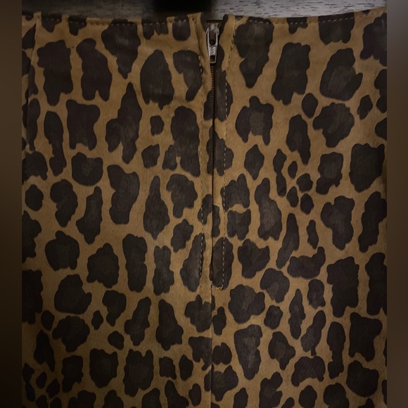 Suede Danaher Leopard Print Knee Length Skirt - Picture 5 of 6